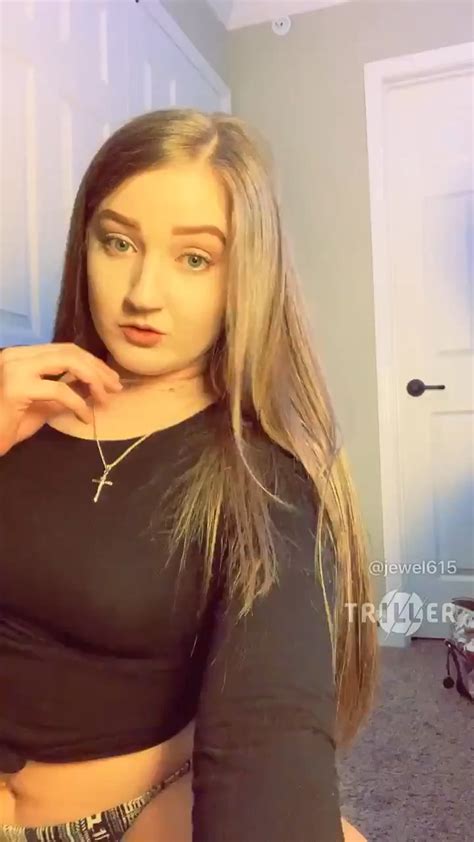 thatgreeneyedgirl22|Tight Squeeze [thatgreeneyedgirl22] : r/tiktokthots